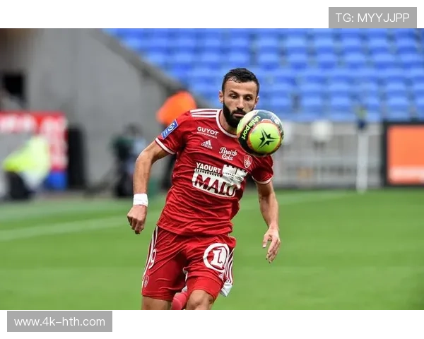 法甲俱乐部转会投入理性，注重性价比引援